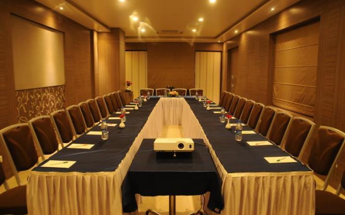 Hotel Madhav International