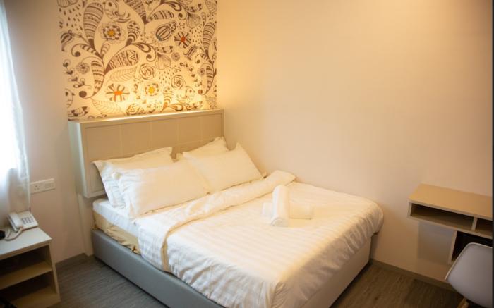 THE CROWN HOTEL @ KLIA 