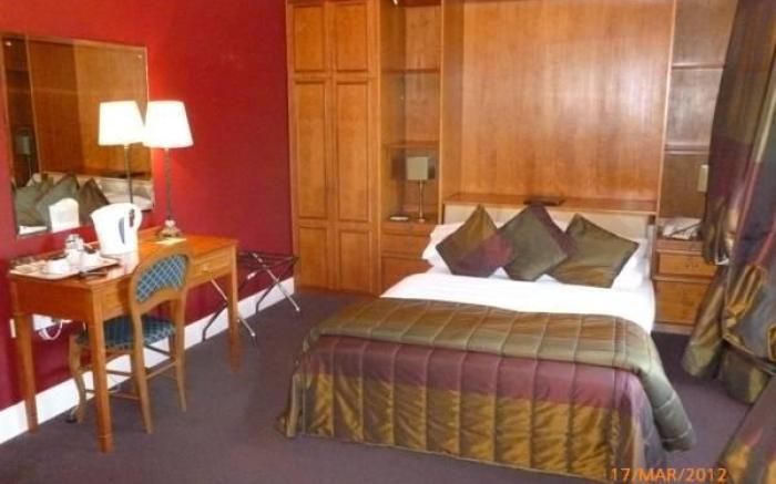 Avonbridge Hotel