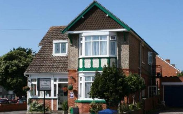 Hudsons Guest House - Adults only