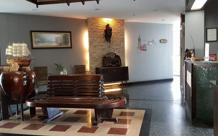 Baan Suksiri Hotel