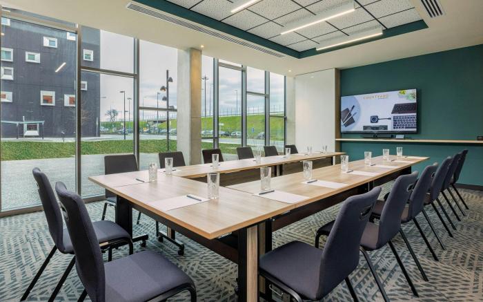 Courtyard by Marriott Paris Charles de Gaulle Central Airport