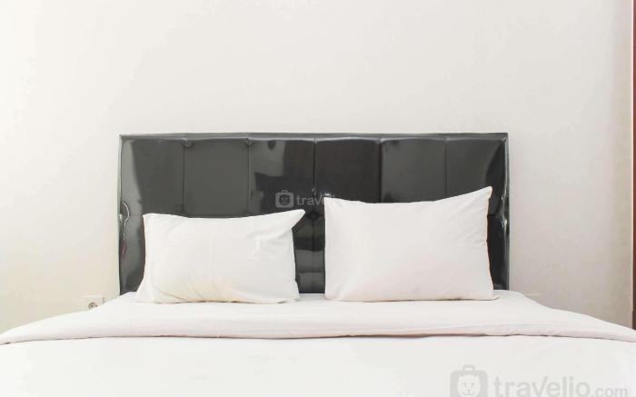 Elegant Studio at Riverview Jababeka By Travelio