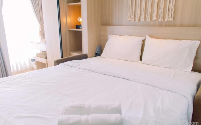 Nice Fancy Studio at Transpark Bintaro By Travelio
