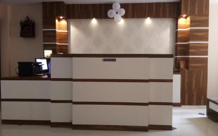 Hotel Manish International