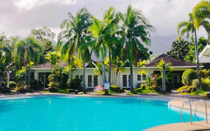 Chateau Bleu Resort