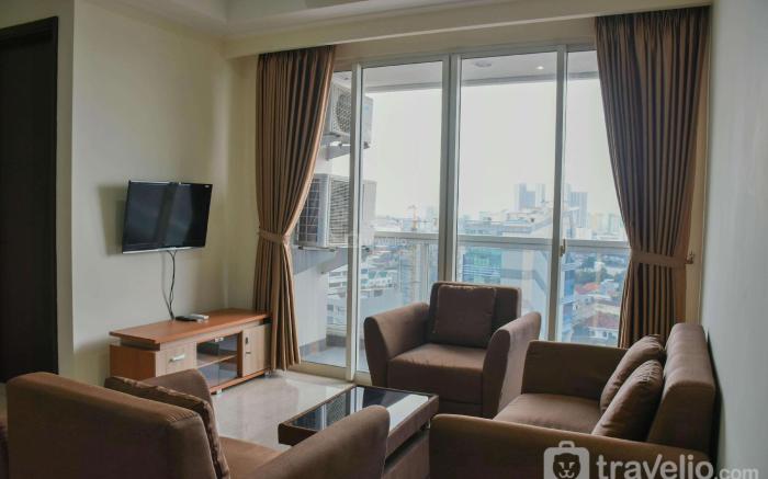 Spacious & Elegant 3BR at Menteng Park By Travelio