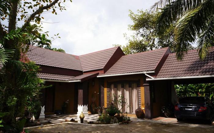 Lanna Chapel Residence