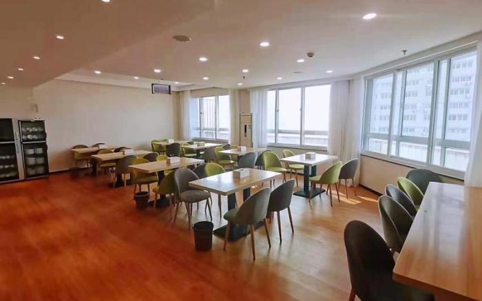 Green Tree Inn Luoyang Fenghuang Mansion Mudan Square Metro Station