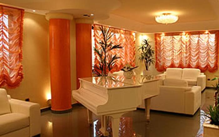 Hotel Luxor