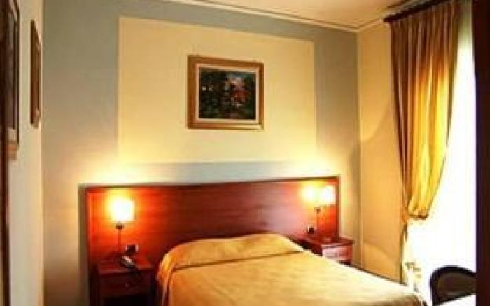 Hotel Luxor