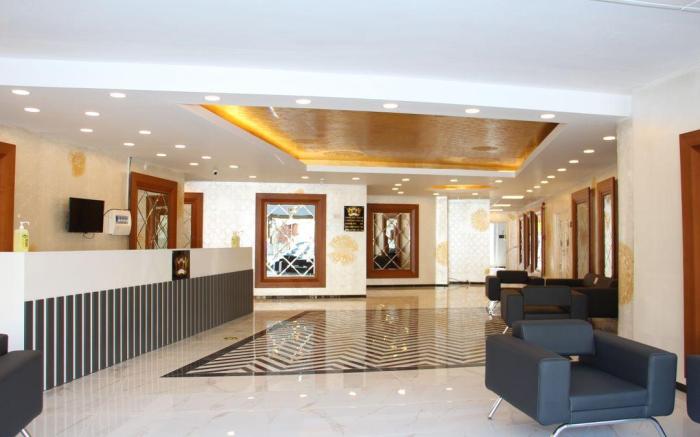 Grand Niki Hotel & Spa