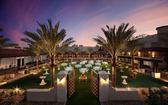 The Scottsdale Resort and Spa, Curio Collection by Hilton