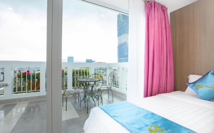 QUE HUONG HOTEL