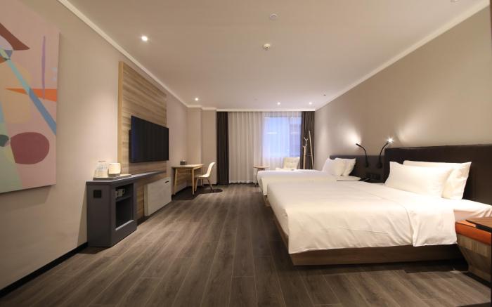 Hanting Hotel Huangshi North Station Baima Road