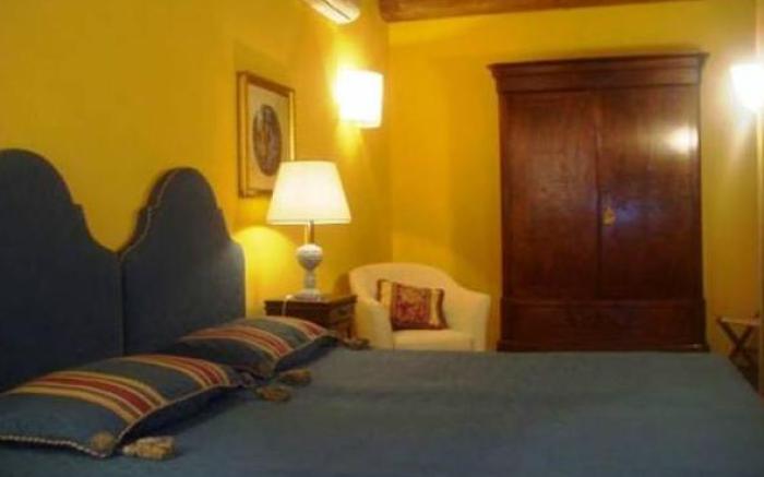 Piazza Nova Guest House