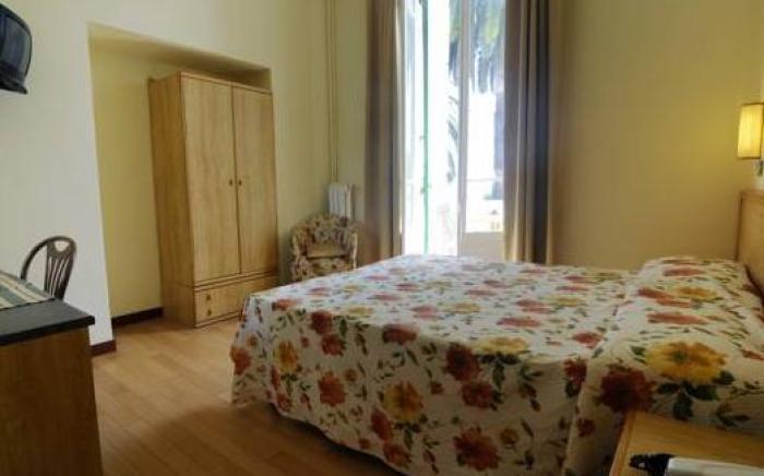 Hotel Petit Royal