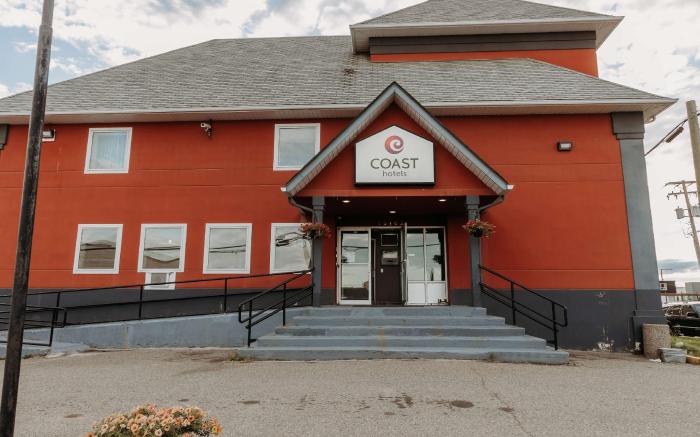 Coast Fort St John Hotel