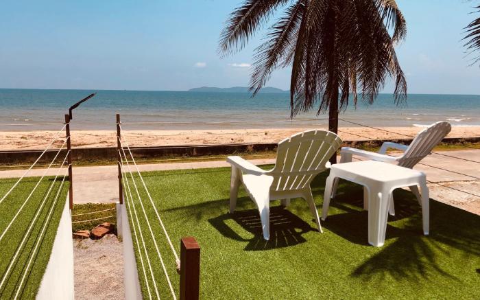 Sabaisabai Villa, Bangsaphan Noi Prachuabkhirikhan