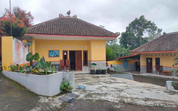 Penginapan Mentorogo Kaliurang Mitra RedDoorz