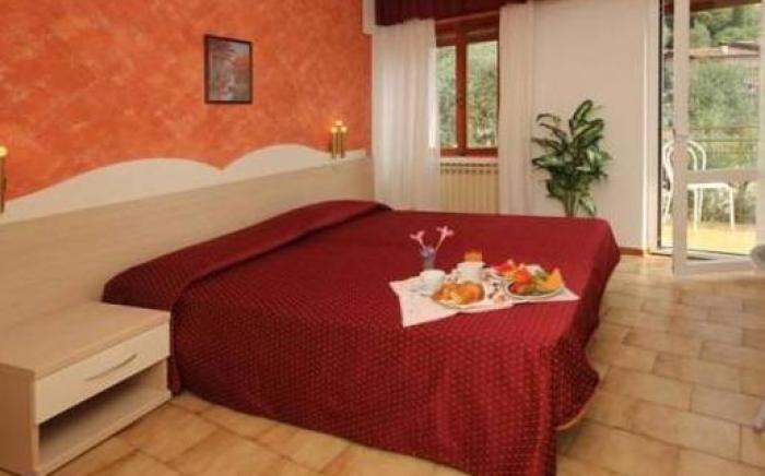 Hotel Augusta Garni