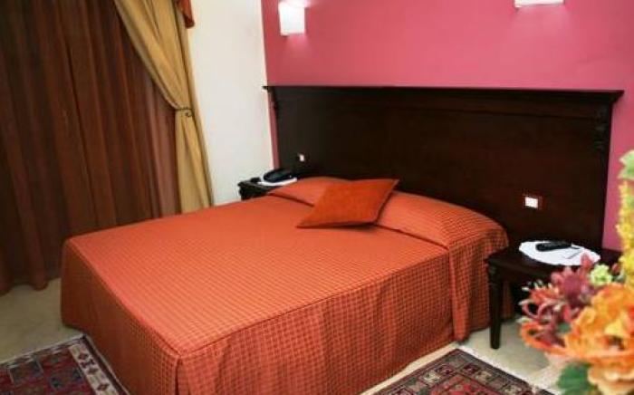 Sammartano Hotels
