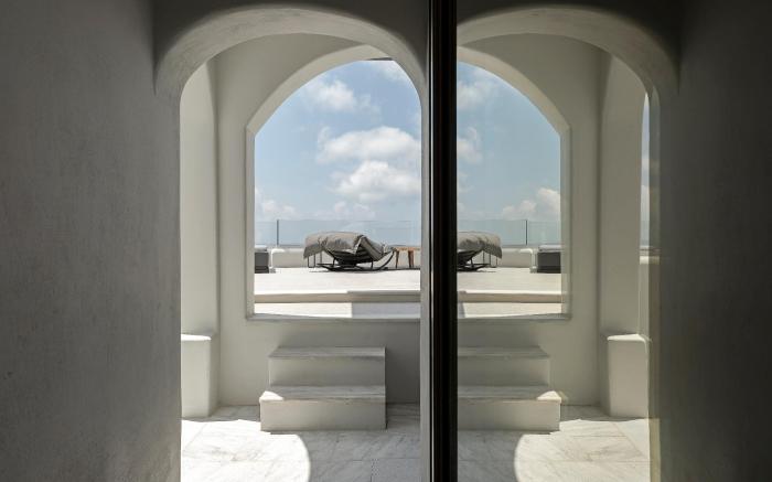 Hom Santorini