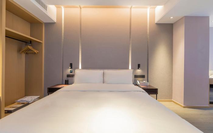 Atour Hotel Zhengzhou University Wutong Street Metro Station