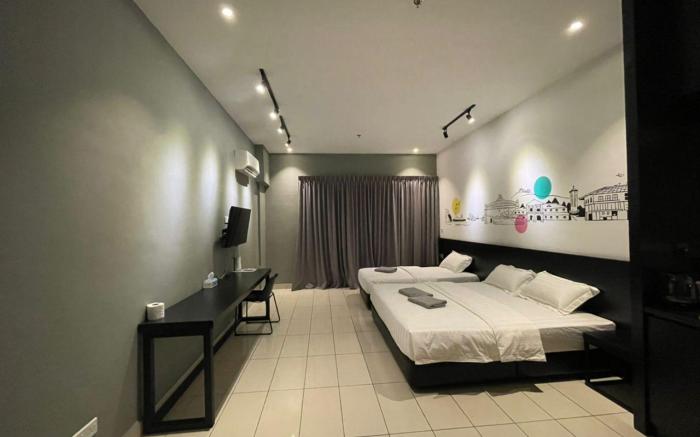 MJ HOMESTAY NEAR AIRPORT/TG ARU/KK CITY