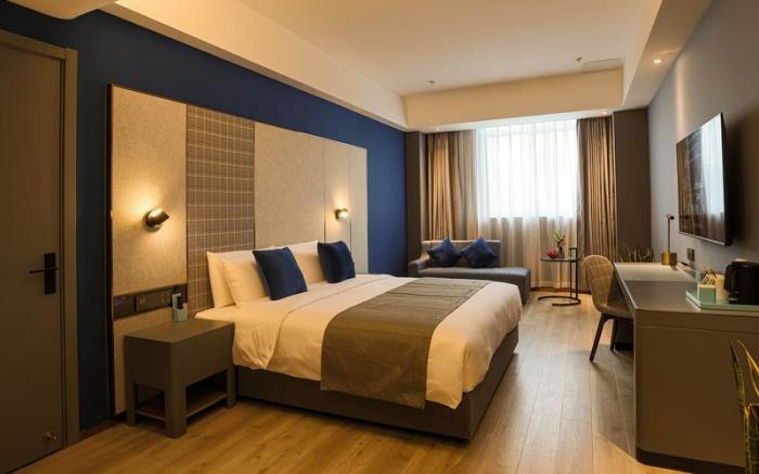 LANOU Hotel Zhejiang Taizhou Yuhuan Nanpu Road Wanda Plaza