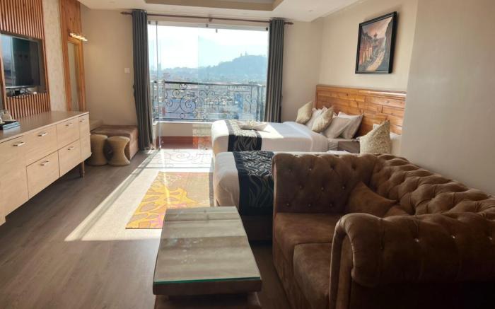 Hotel Kesu Home