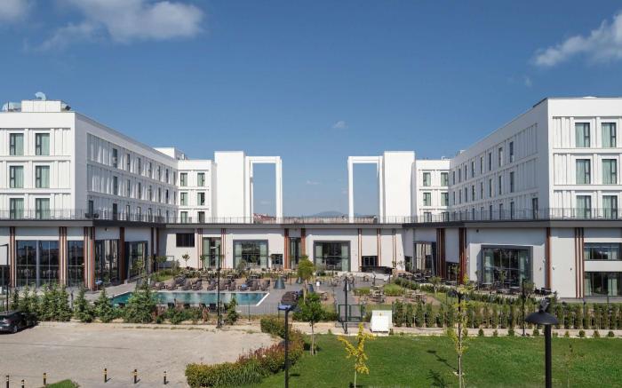 DoubleTree by Hilton Canakkale