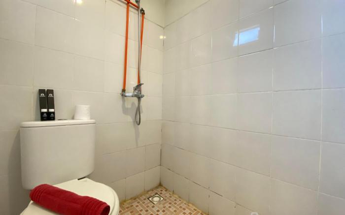 Well Furnished 2BR at Suites @Metro By Travelio