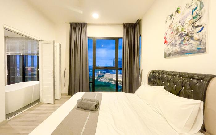 Nest Home Grand Blue Suite【Bathtub | Southkey】