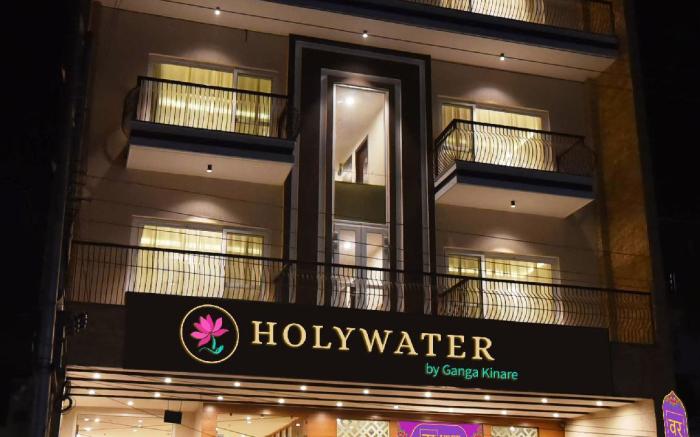 HOLYWATER Hotel By Ganga Kinare
