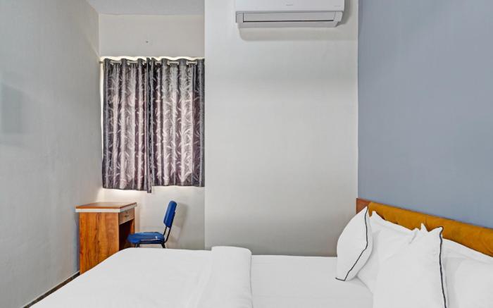 Capital O 85756 Hotel Santeria Inn