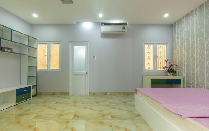 Poloma Villa 04