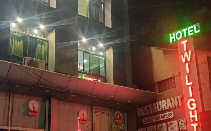 Hotel Twilight