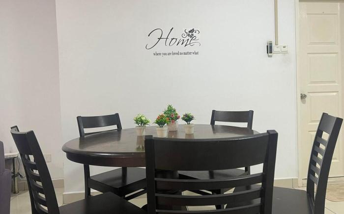 Seaview Entired 3R2B @Gurney Drive Georgetown