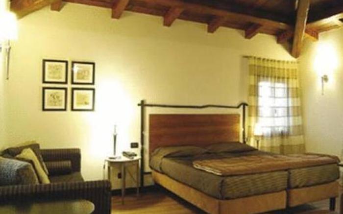 Hotel Fossa Mala