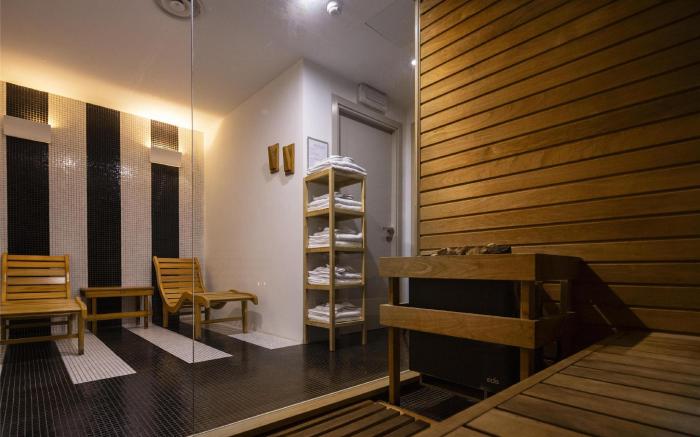 Best Western Premier CHC Airport