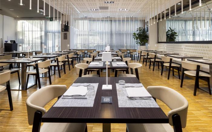 Best Western Premier CHC Airport