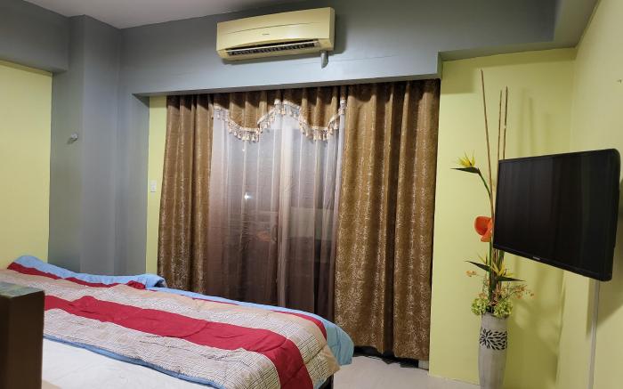 Pico de Loro Hamilo Coast Condo - Jacana Sunny