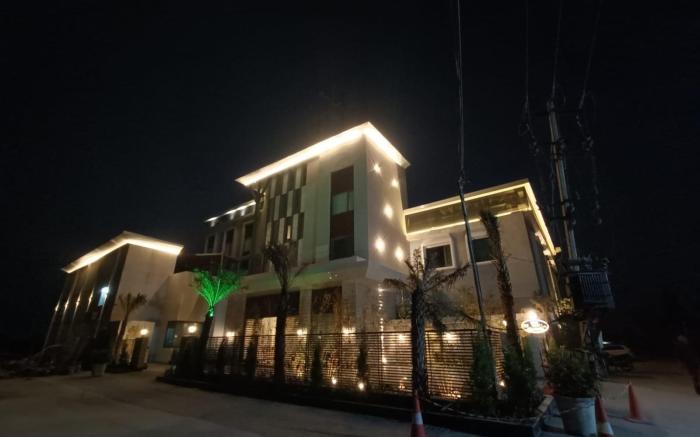 The Stella Hotel & Resort 