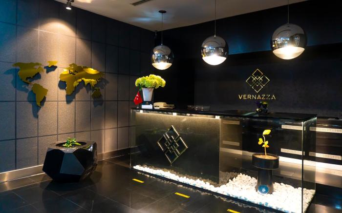 Vernazza Suites