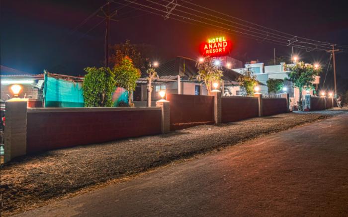 Hotel Anand Deluxe, Panhala