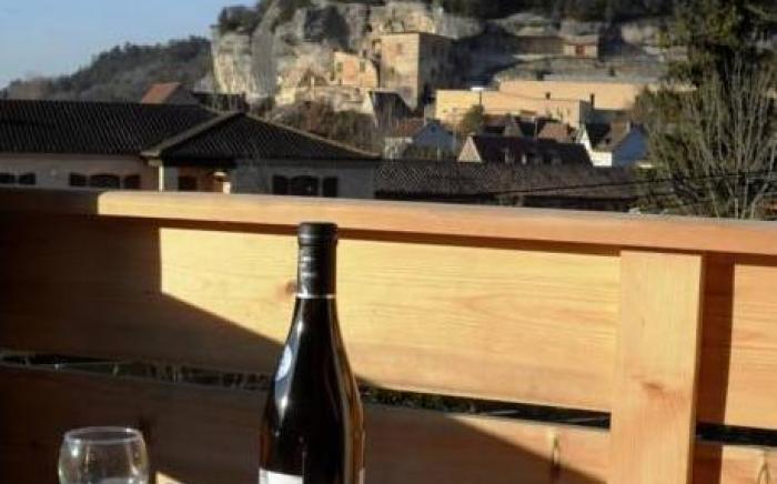 Vacanceole - Residence Le Clos du Rocher