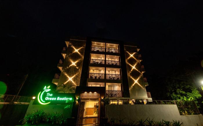 THE GREEN BOUTIQUE