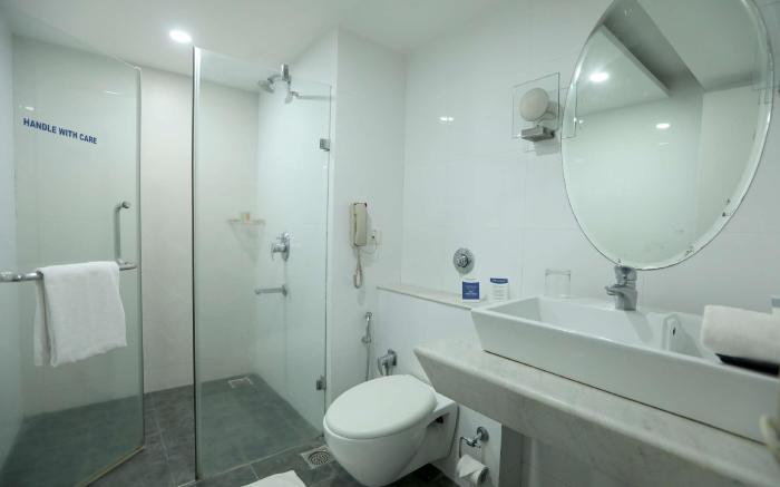 Shravanti Sarovar Portico Bengaluru