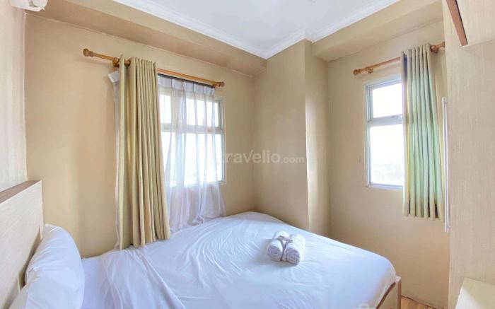 Cozy 2BR Apartment at Suites @ Metro By Travelio